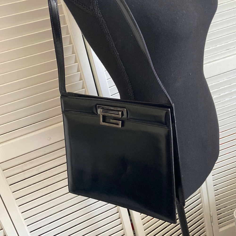 Ashneil black Vintage Bag